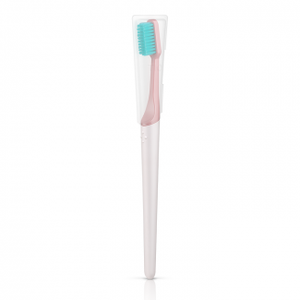 Tio Toothbrush in coral pink (soft)